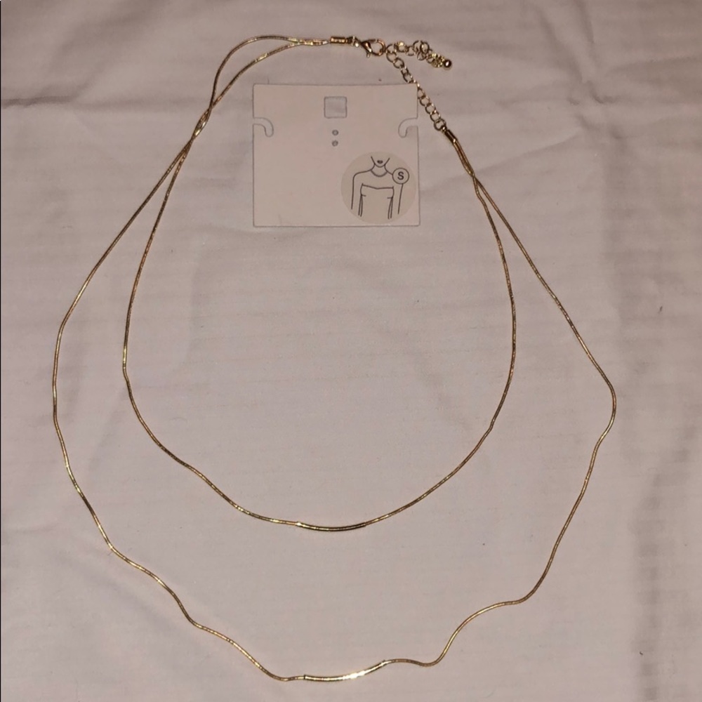 Old navy necklace